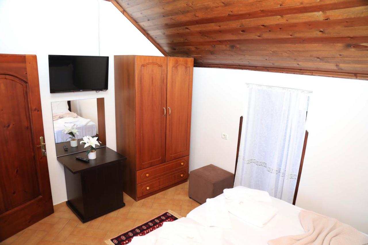 --Hotel Deal-- Rooms With Castle View Krujë エクステリア 写真