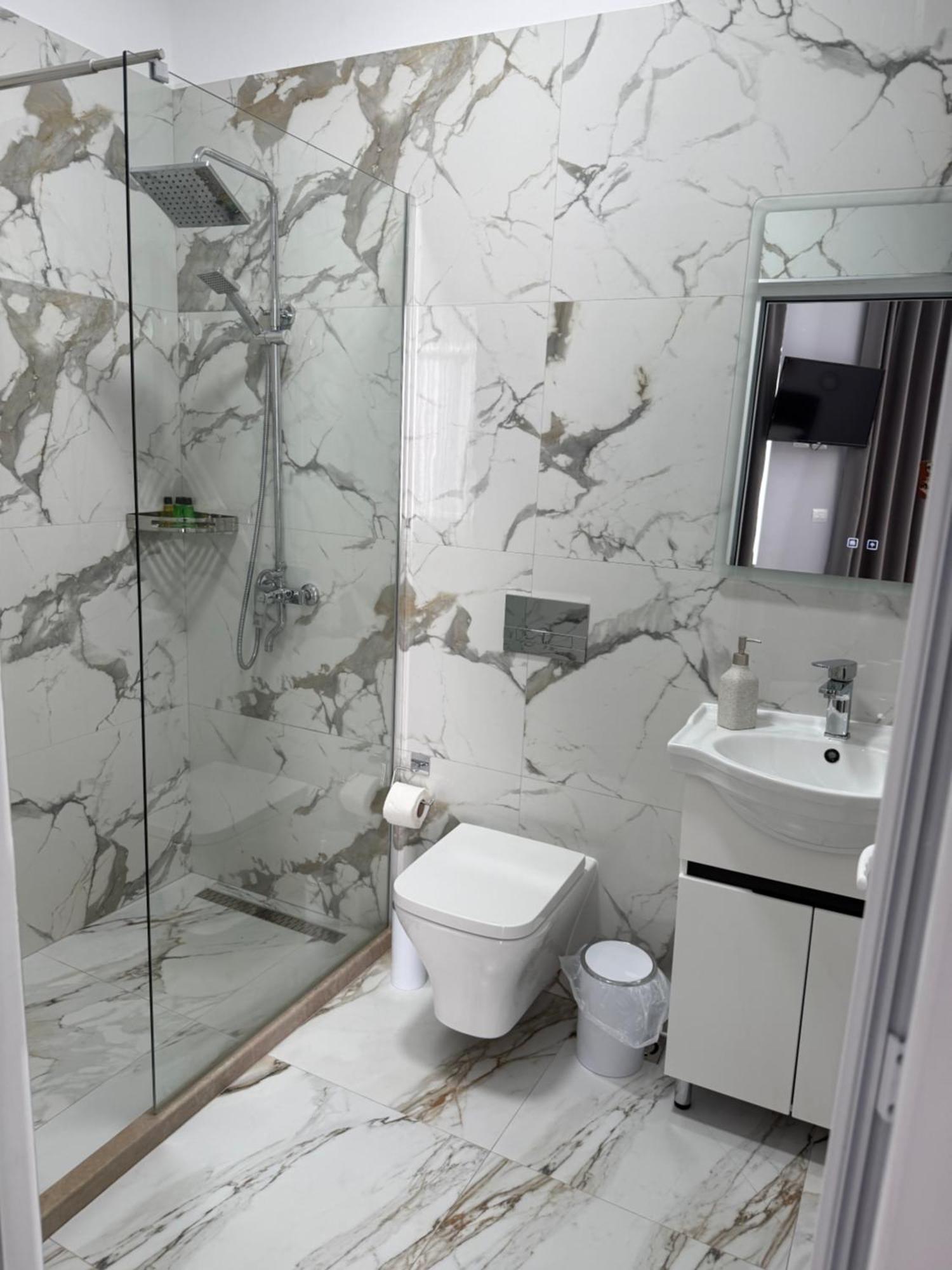 --Hotel Deal-- Rooms With Castle View Krujë エクステリア 写真