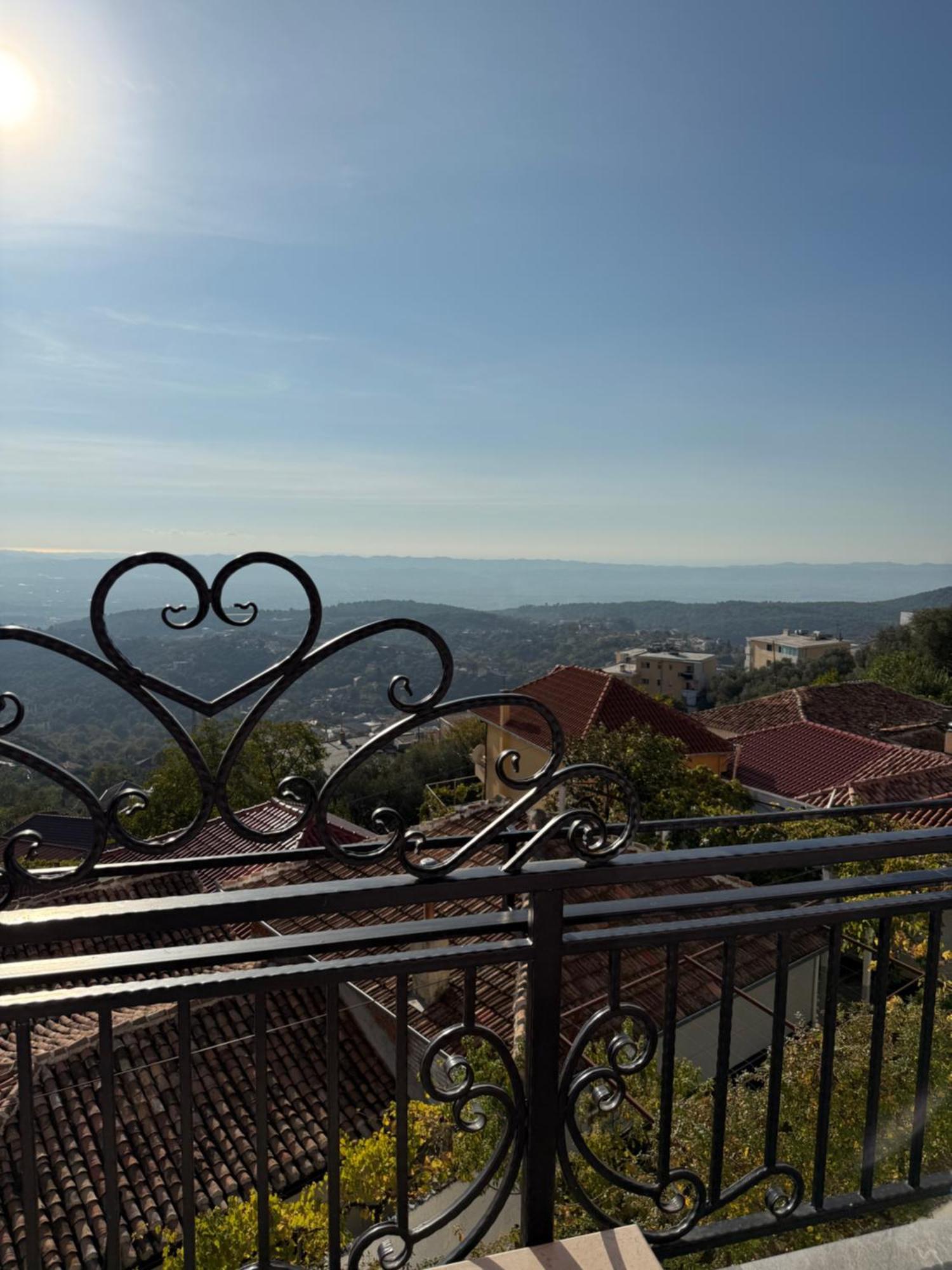 --Hotel Deal-- Rooms With Castle View Krujë エクステリア 写真